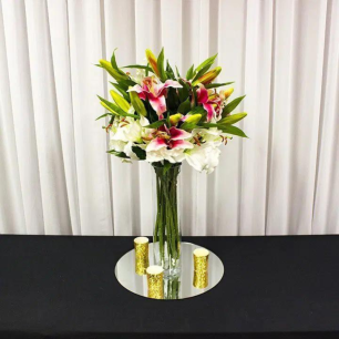 table floral centrepiece