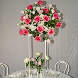 table centrepiece pink florals