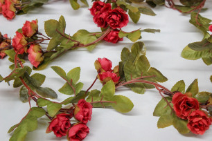Rose Bud + Leaf Garland 7